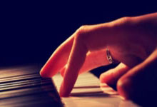 中欧体育：直播吧：国足将根据情况补招球员，高准翼&蒋光太回国后接受检查.